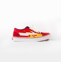 REVENGE X STORM V2 FLAME RED