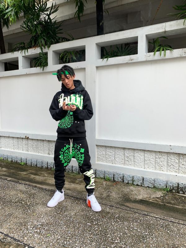 [PRE-ORDER] TOOTIGHT “ SPIDER GET MONEY “ PANTS GREEN