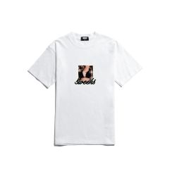 SWEEKS NECKLACE PHOTO TEE / WHITE